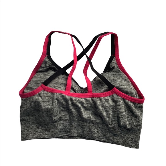 AKAMC padded sports bra - Picture 3 of 3